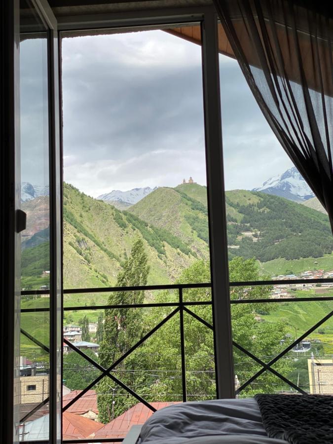 Uptown Boutique Kazbegi Hotell Exteriör bild
