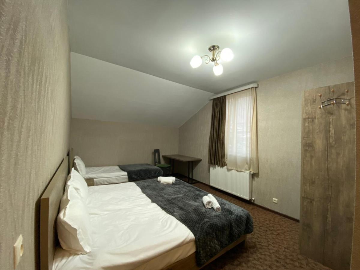 Uptown Boutique Kazbegi Hotell Exteriör bild