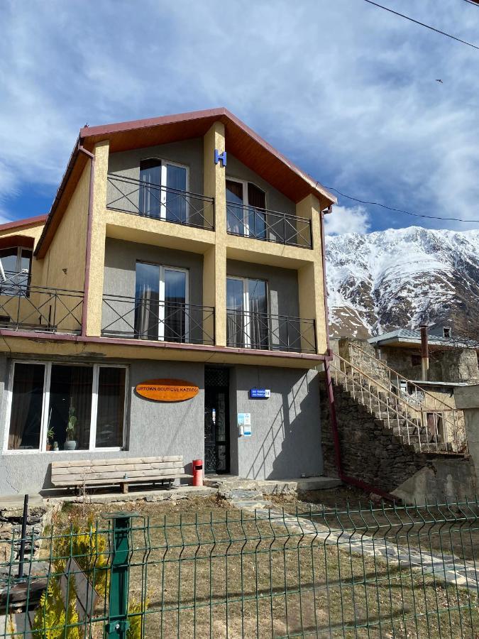 Uptown Boutique Kazbegi Hotell Exteriör bild